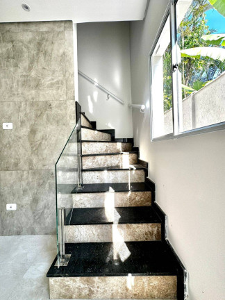 Imagem Casa com 2 Quartos à Venda, 63 m² em Canto Do Forte - Praia Grande Imagem Casa com 2 Quartos à Venda, 63 m² em Canto Do Forte - Praia Grande