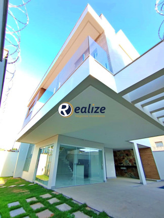 Casa com 3 Quartos à Venda, 235 m² em Itapebussu - Guarapari