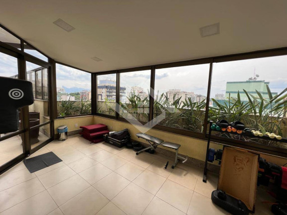 Imagem Cobertura com 4 Quartos à Venda, 100 m² em Icaraí - Niterói Imagem Cobertura com 4 Quartos à Venda, 100 m² em Icaraí - Niterói