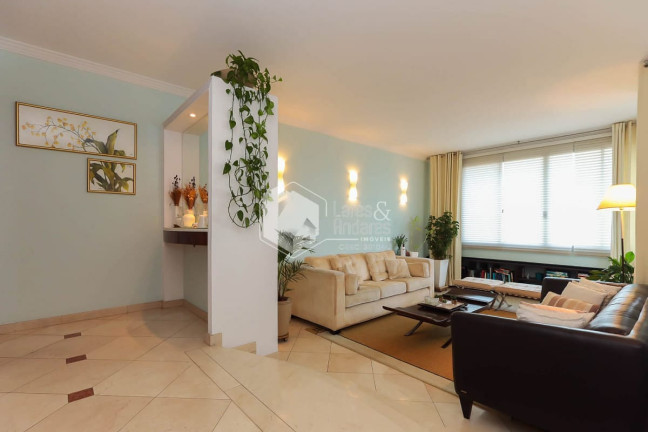 Apartamento com 3 Quartos à Venda, 168 m² em Aclimação - São Paulo