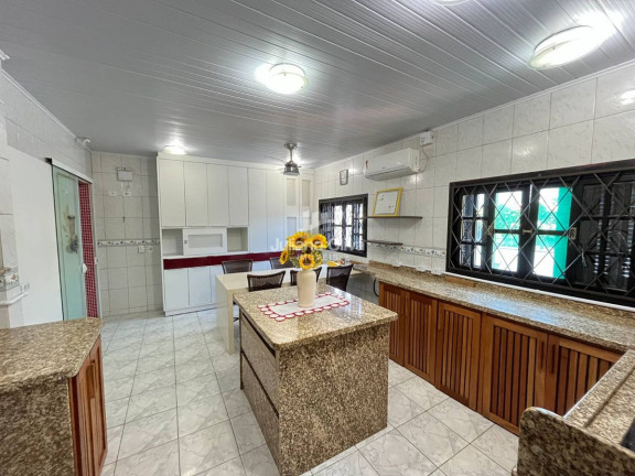 Imagem Casa à Venda, 229 m² em Barra Do Sai - Itapoá
