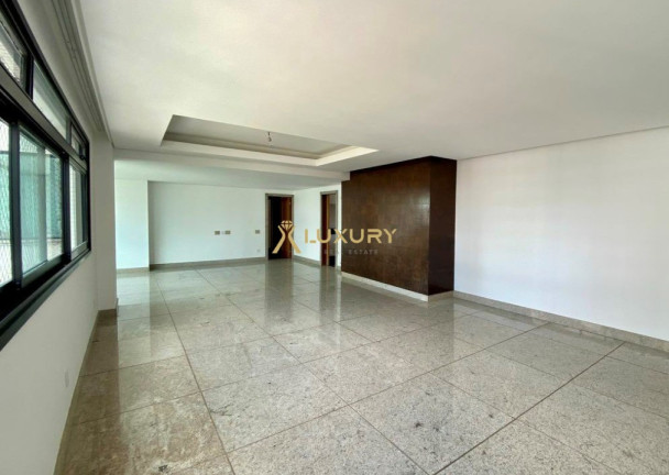 Imagem Imóvel com 4 Quartos à Venda, 161 m² em Belvedere - Belo Horizonte Imagem Imóvel com 4 Quartos à Venda, 161 m² em Belvedere - Belo Horizonte