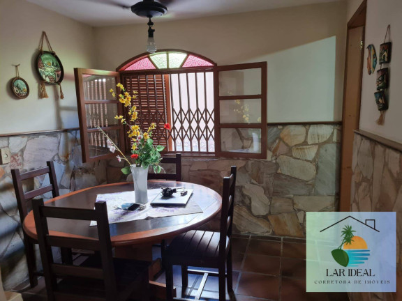 Imagem Casa com 7 Quartos à Venda, em Hospício - Araruama Imagem Casa com 7 Quartos à Venda, em Hospício - Araruama