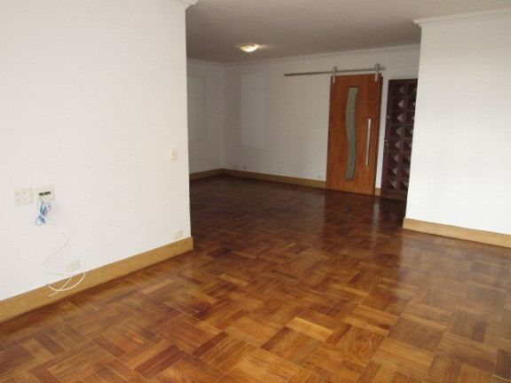 Imagem Apartamento com 3 Quartos à Venda, 126 m² em Itaim Bibi - São Paulo Imagem Apartamento com 3 Quartos à Venda, 126 m² em Itaim Bibi - São Paulo