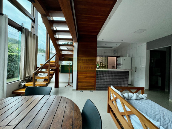 Imagem Sobrado com 3 Quartos à Venda, 202 m² em Jardim Terralão - Caraguatatuba Imagem Sobrado com 3 Quartos à Venda, 202 m² em Jardim Terralão - Caraguatatuba