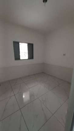 Imagem Casa com 1 Quarto para Alugar,  em Taboão - São Bernardo Do Campo