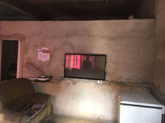 Imagem Casa com 2 Quartos à Venda, 250 m² em Taboão - São Bernardo Do Campo