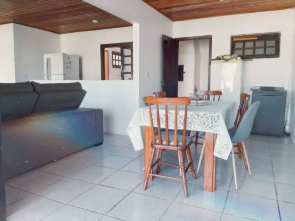 Imagem Casa com 2 Quartos à Venda, em Capão Da Canoa Imagem Casa com 2 Quartos à Venda, em Capão Da Canoa