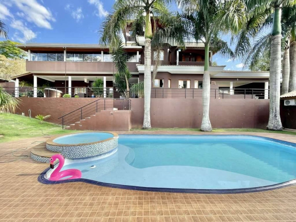 Imagem Casa com 5 Quartos à Venda, em Fazendinha - Chác. Sta. Lúcia - Carapicuíba Imagem Casa com 5 Quartos à Venda, em Fazendinha - Chác. Sta. Lúcia - Carapicuíba