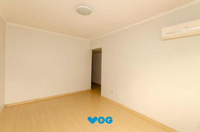 Imagem Imóvel com 2 Quartos à Venda, 72 m² em Santa Cecília - Porto Alegre Imagem Imóvel com 2 Quartos à Venda, 72 m² em Santa Cecília - Porto Alegre