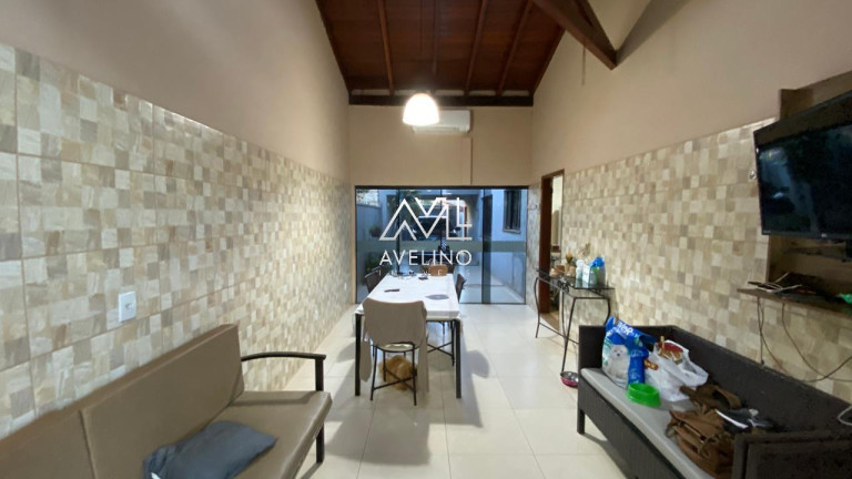Imagem Casa com 4 Quartos à Venda, 300 m² em Jardim Europa - Dourados Imagem Casa com 4 Quartos à Venda, 300 m² em Jardim Europa - Dourados