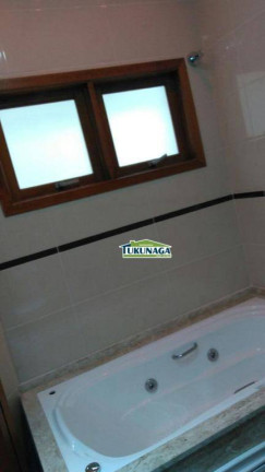 Imagem Casa com 3 Quartos à Venda, 240 m² em Parque Continental - Guarulhos Imagem Casa com 3 Quartos à Venda, 240 m² em Parque Continental - Guarulhos