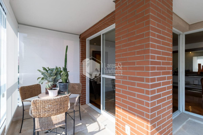 Imagem Apartamento com 3 Quartos à Venda, 195 m² em Moema - São Paulo