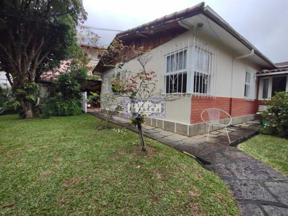 Imagem Imóvel com 3 Quartos à Venda, 164 m² em Araras - Teresópolis