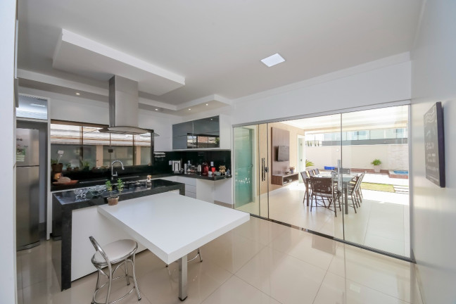 Imagem Casa de Condomínio com 5 Quartos à Venda, 403 m² em Jardins Lisboa - Goiânia Imagem Casa de Condomínio com 5 Quartos à Venda, 403 m² em Jardins Lisboa - Goiânia