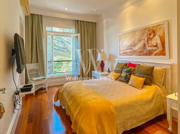 Imagem Casa com 5 Quartos à Venda, 584 m² em Vila Madalena - São Paulo Imagem Casa com 5 Quartos à Venda, 584 m² em Vila Madalena - São Paulo