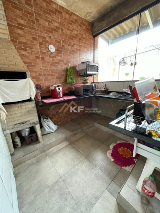 Sobrado com 3 Quartos à Venda, 200 m² em Parque Das Oliveiras - Ribeirão Preto