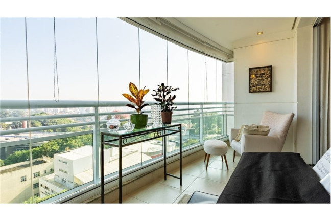 Apartamento com 3 Quartos à Venda, 131 m² em Pinheiros - São Paulo