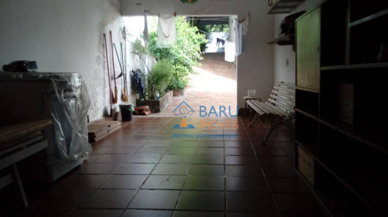 Imagem Casa com 3 Quartos à Venda, 300 m² em Pacaembu - São Paulo Imagem Casa com 3 Quartos à Venda, 300 m² em Pacaembu - São Paulo