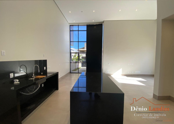 Imagem Casa com 3 Quartos à Venda, 180 m² em Augusta Mota - Montes Claros