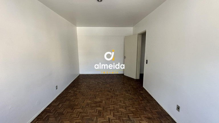 Apartamento com 1 Quarto à Venda, 60 m² em Centro - Santa Maria