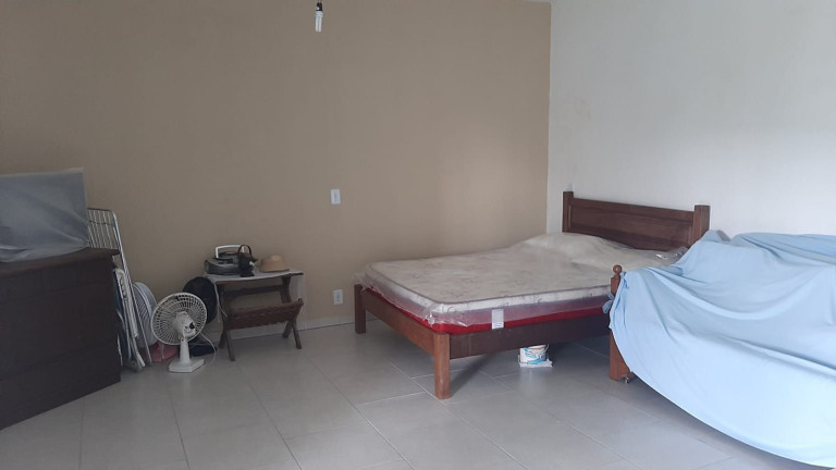 Imagem Casa com 1 Quarto à Venda, 92 m² em Unamar - Cabo Frio