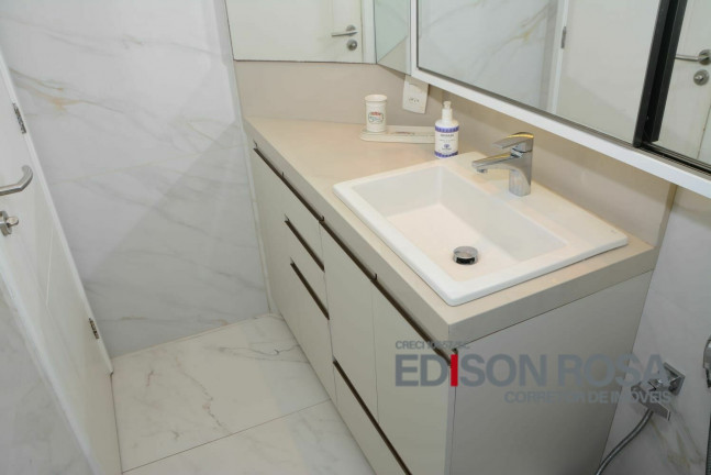 Imagem Apartamento com 2 Quartos à Venda, 68 m² em Coqueiros - Florianópolis Imagem Apartamento com 2 Quartos à Venda, 68 m² em Coqueiros - Florianópolis