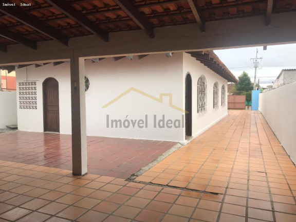 Imagem Casa com 3 Quartos à Venda, 480 m² em Vila Amélia - Pinhais Imagem Casa com 3 Quartos à Venda, 480 m² em Vila Amélia - Pinhais