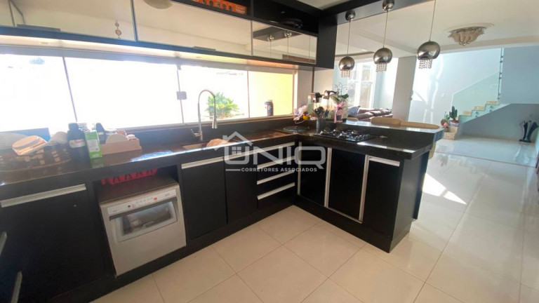 Imagem Casa com 3 Quartos à Venda, 160 m² em Aeroporto - Pato Branco Imagem Casa com 3 Quartos à Venda, 160 m² em Aeroporto - Pato Branco