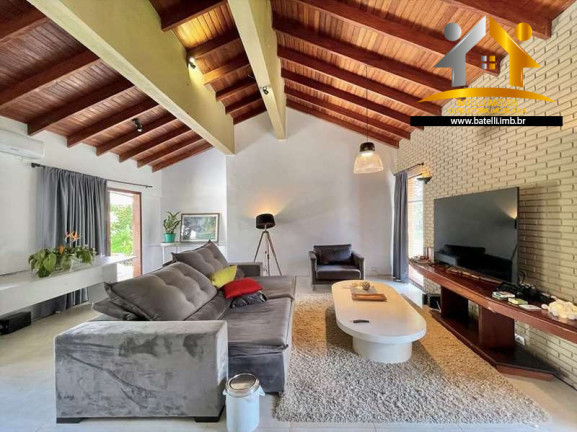 Imagem Casa com 5 Quartos à Venda, 850 m² em Granja Viana - Carapicuíba Imagem Casa com 5 Quartos à Venda, 850 m² em Granja Viana - Carapicuíba