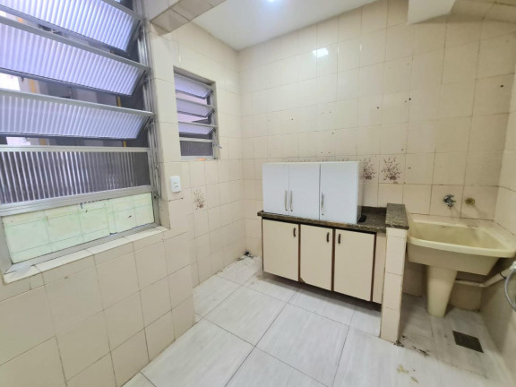 Imagem Apartamento com 2 Quartos à Venda, 70 m² em Copacabana - Rio De Janeiro Imagem Apartamento com 2 Quartos à Venda, 70 m² em Copacabana - Rio De Janeiro