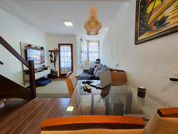Imagem Casa com 2 Quartos à Venda, 58 m² em Parque Do Imbui - Teresópolis