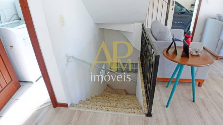 Imagem Casa com 4 Quartos à Venda, 120 m² em Canto - Florianópolis Imagem Casa com 4 Quartos à Venda, 120 m² em Canto - Florianópolis