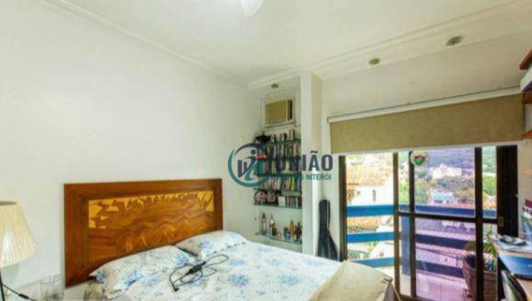 Imagem Casa com 4 Quartos à Venda, 360 m² em São Francisco - Niterói