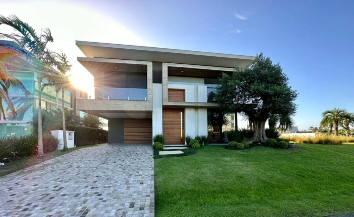 Imagem Casa com 5 Quartos à Venda, em Centro - Xangri-la Imagem Casa com 5 Quartos à Venda, em Centro - Xangri-la