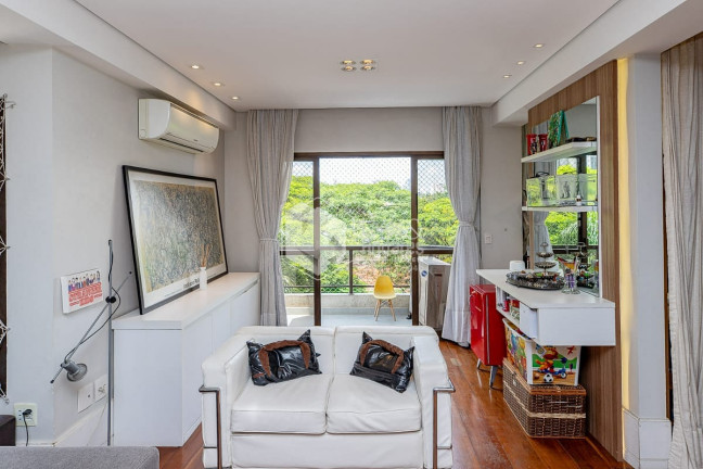 Imagem Apartamento com 3 Quartos à Venda, 187 m² em Campo Belo - São Paulo