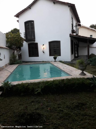 Imagem Casa com 2 Quartos à Venda, 360 m² em Jacarepagua - Rio De Janeiro Imagem Casa com 2 Quartos à Venda, 360 m² em Jacarepagua - Rio De Janeiro