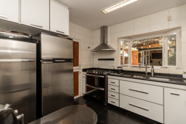 Imagem Sobrado com 4 Quartos à Venda, 308 m² em Alto De Pinheiros - São Paulo Imagem Sobrado com 4 Quartos à Venda, 308 m² em Alto De Pinheiros - São Paulo