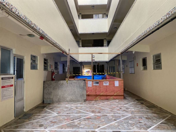 Imagem Kitnet com 1 Quarto à Venda, 32 m² em Guilhermina - Praia Grande Imagem Kitnet com 1 Quarto à Venda, 32 m² em Guilhermina - Praia Grande