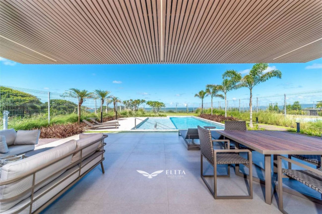 Imagem Casa com 5 Quartos à Venda, 458 m² em Praia Do Estaleiro - Balneário Camboriú Imagem Casa com 5 Quartos à Venda, 458 m² em Praia Do Estaleiro - Balneário Camboriú