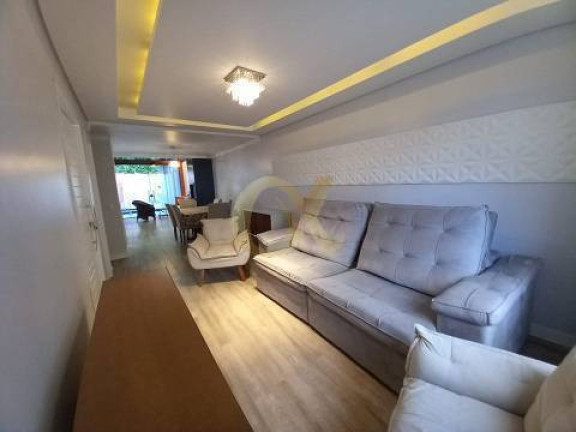 Imagem Casa de Condomínio com 3 Quartos à Venda, 210 m² em Anita Garibaldi - Joinville