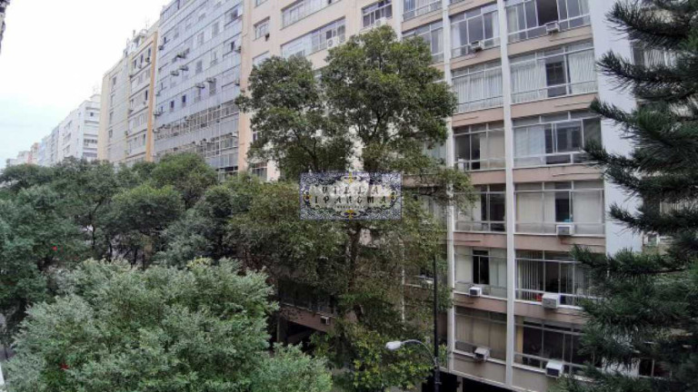 Imagem Apartamento com 3 Quartos à Venda, 190 m² em Copacabana - Rio De Janeiro Imagem Apartamento com 3 Quartos à Venda, 190 m² em Copacabana - Rio De Janeiro
