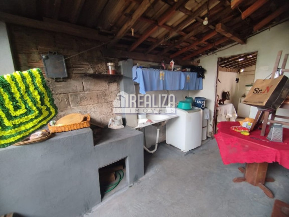 Imagem Casa com 3 Quartos à Venda, 240 m² em Núcleo Habitacional Silvério Cartafina - Uberaba Imagem Casa com 3 Quartos à Venda, 240 m² em Núcleo Habitacional Silvério Cartafina - Uberaba