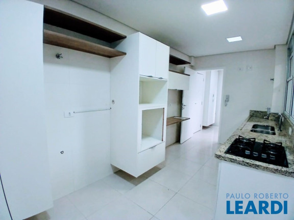Imagem Apartamento com 3 Quartos à Venda, 161 m² em Vila Bastos - Santo André Imagem Apartamento com 3 Quartos à Venda, 161 m² em Vila Bastos - Santo André