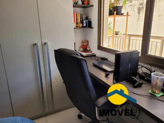 Imagem Apartamento com 4 Quartos à Venda, 127 m² em Icaraí - Niterói