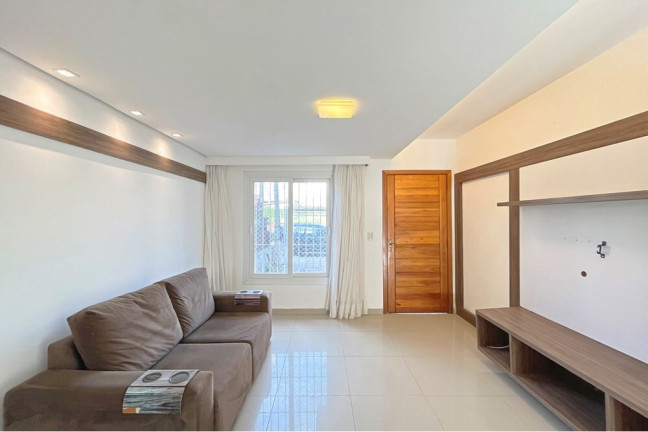 Imagem Casa com 2 Quartos à Venda, 76 m² em Guarujá - Porto Alegre Imagem Casa com 2 Quartos à Venda, 76 m² em Guarujá - Porto Alegre