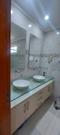 Imagem Apartamento com 3 Quartos à Venda, 216 m² em Umarizal - Belém