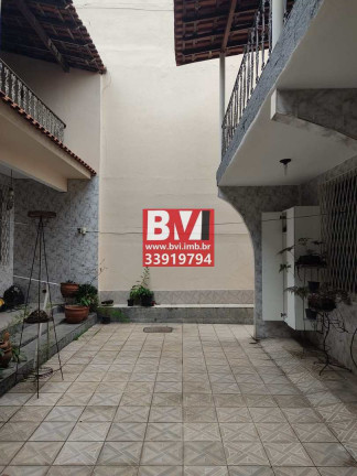 Imagem Casa com 3 Quartos à Venda, 272 m² em Vila Da Penha - Rio De Janeiro