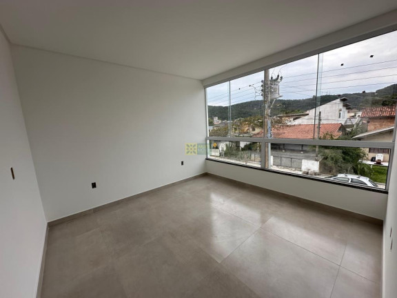 Imagem Sobrado com 2 Quartos à Venda, 80 m² em Zimbros - Bombinhas Imagem Sobrado com 2 Quartos à Venda, 80 m² em Zimbros - Bombinhas