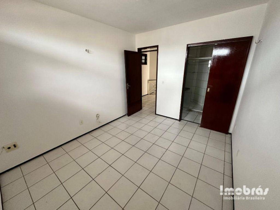Imagem Casa com 4 Quartos para Alugar, 163 m² em Sapiranga - Fortaleza Imagem Casa com 4 Quartos para Alugar, 163 m² em Sapiranga - Fortaleza